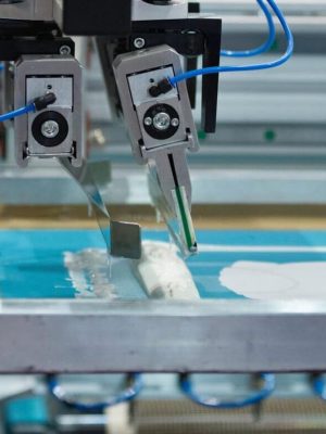 depositphotos_115469674-stock-photo-silk-screen-printing-machine-cropped-e1714022589920-hero